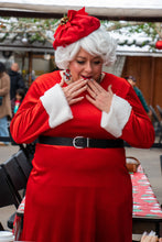 Load image into Gallery viewer, Decorate Cookies With Mrs. Claus At Colasanti Tropical Gardens
